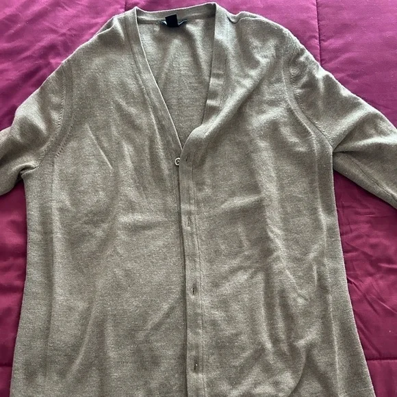 Men’s Express Cardigan Sweater - Picture 2 of 4